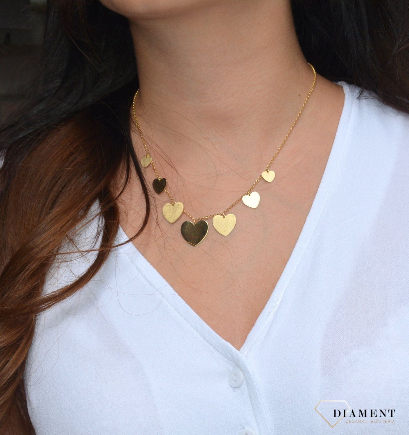 Naszyjnik srebrny celebrytka wiszące serca 925 Dall'Acqua. Naszyjnik z gładkimi zawieszkami w kształcie serc o różnych wielkościach i w nowoczesny sposób rozłożone na celebrytce.11.jpg